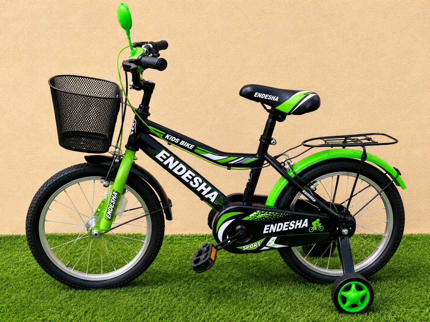 Endesha 12-inch green kids bicycle with removable training wheels, front basket, rear carrier, enclosed chain guard, and mudguards.